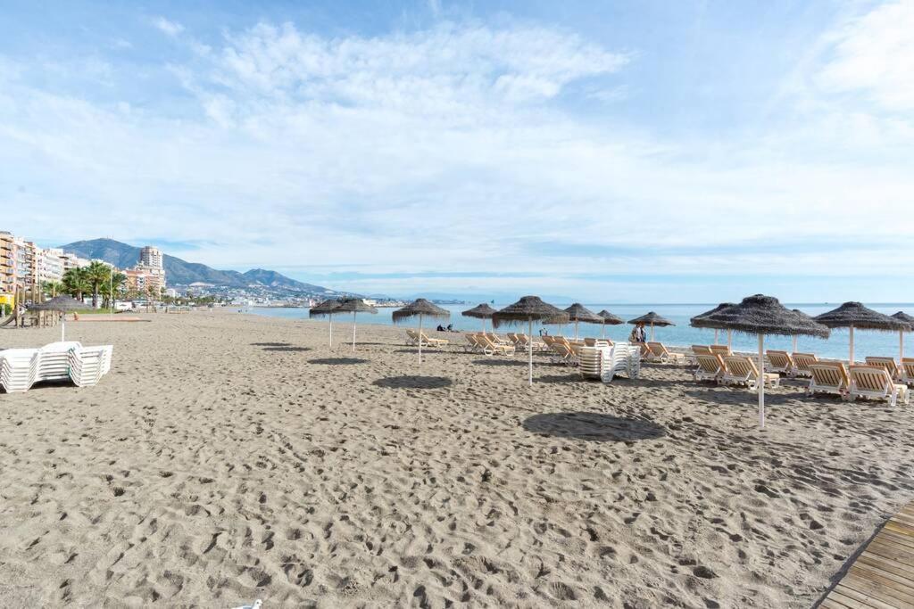 Tgh/ Fuengirola Frente Al Mar Appartement Buitenkant foto
